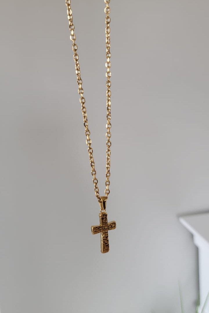 Sans honte ~ Ensemble collier et pendentif croix OR