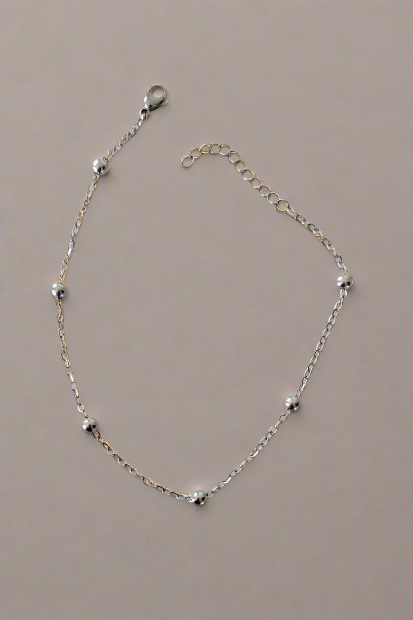 Bracelet de cheville Cally ~ Bracelet de cheville à perles en argent