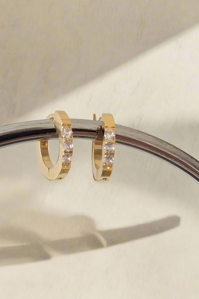 Boucles d'oreilles Serenity ~ Or avec accent de cristal